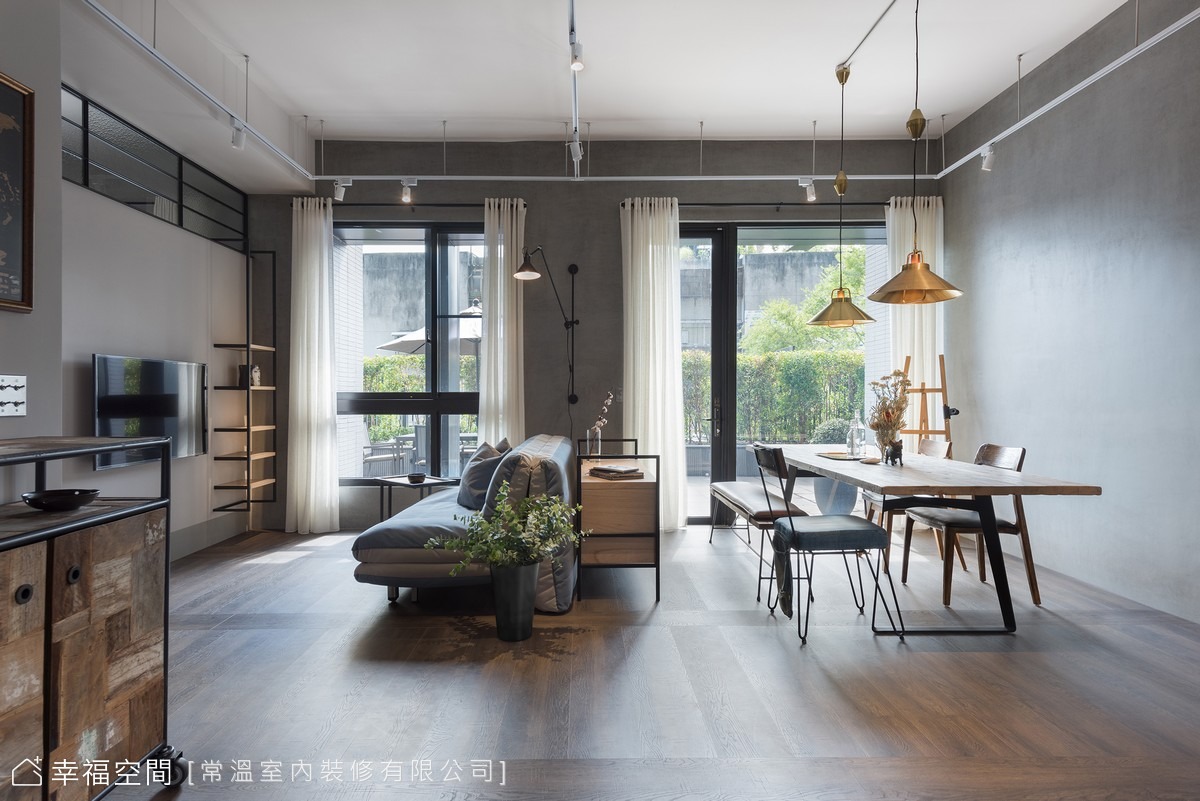 Loft｜工業風｜17坪